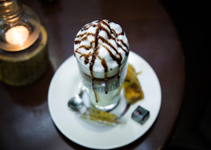 کافه گردی در مشهد