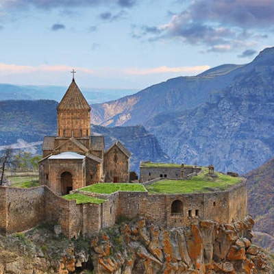 تور عید ارمنستان 1402 - نیمه اول