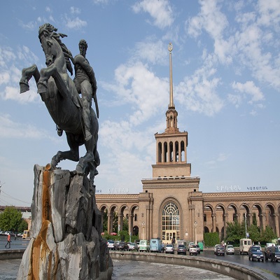 تور ارمنستان زمینی جشن آب
